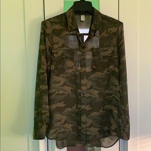 OLD NAVY Blouse (used)